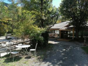 Campings Camping L'Ondine de Provence : photos des chambres