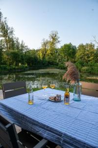 Lodges Le Nichoir du Marais - ecolodge : photos des chambres