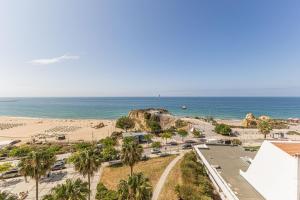 Miradouro Rocha - T2 com Vista Mar