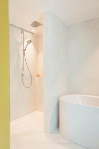 Hotels Domaine de la Reine Margot Paris-Issy - MGallery Collection : photos des chambres