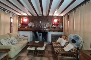 Casa Rural Emilia