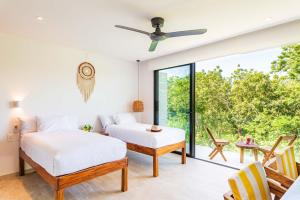 Central Park Lagunas, NO AIR CONDITIONING by Sandy Powerful