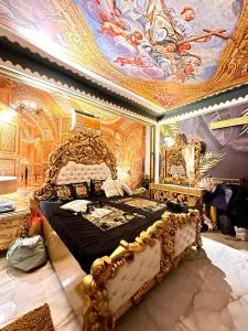 Super luxury Gold Room with private pool at Homestay by the tea garden Dibrugarh - Dibrugarh