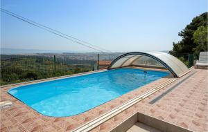 Pet Friendly Home In Klis
