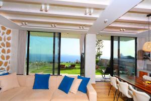 Villa White Pearl