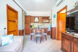 Villa Bibi Villasimius - con giardino