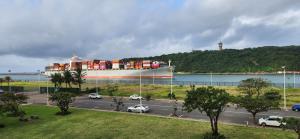 Accommodation Front - Charming 2 Sleeper in Point Waterfront