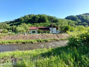 Transilvania 10 - Casa Poarta Văii Jiului