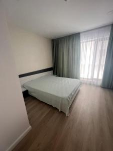Sunrise Bel Air Apartments