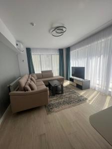Sunrise Bel Air Apartments
