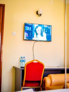 MBEYA PARADISE INN
