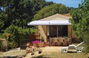 BANDOL-MAISON LA BIENVENUE 9MN A PIED MER-CALANQUE PORT DALON-GRAND JARDIN+FIBRE WIFI