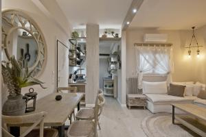 Stylish Apartment at Pagrati