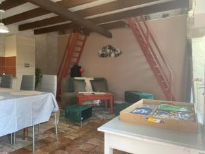 Appart'hotels L'Abeille SAS le jardin de Messie : photos des chambres