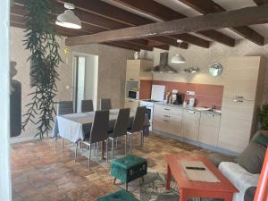 Appart'hotels L'Abeille SAS le jardin de Messie : photos des chambres