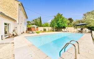 Maisons de vacances Stunning Home In Velleron With Outdoor Swimming Pool, Wifi And 3 Bedrooms : photos des chambres