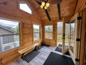 BMV6 Tiny Home village near Bretton Woods