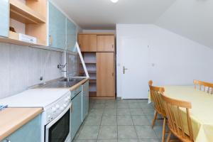 Apartments Ivan M 
