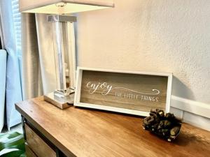 Aqua Dreams - Six fireplaces, arcade machine, foosball, and hot tub