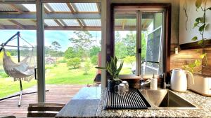 Rustys Hideaway - Adorable tiny house on a beautiful farm