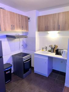 Appartements Suite jacuzzi & Sauna privatise : photos des chambres