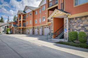 Coeur dAlene Vacation Rental 4 Mi to Hayden Lake