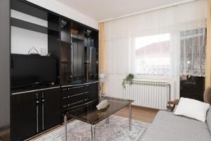 Apartments by the sea Brodarica, Sibenik - 21441