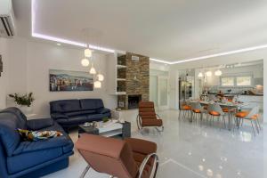 Luxury villa with a swimming pool Tugare, Omis - 20067