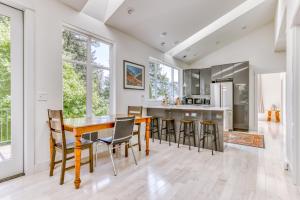 River Gorge Elegance