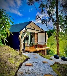 Örök Hotel - 里奥内格罗