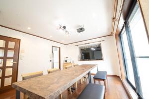 la3 hotel annex 新宿三階建て一軒家