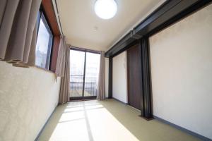 la3 hotel annex 新宿三階建て一軒家