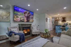 Great Location - Hot Tub - Dog Friendly - McCookville