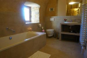 B&B / Chambres d'hotes Sarrasins Bed and Breakfast : photos des chambres