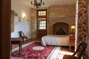 B&B / Chambres d'hotes Sarrasins Bed and Breakfast : photos des chambres