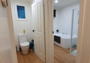 Grey Gum Getaway Tecoma