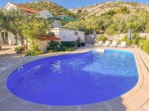 Villa Anita - with pool