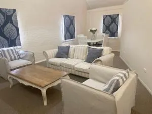 Gallipoli House- The Loft Apartment - Boggabri