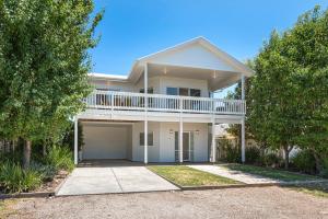 Chloes Place - Aldinga Beach - C21 SouthCoast Holidays