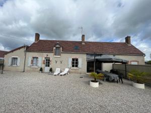 Maisons de vacances GITE AUX DEUX CERFS : photos des chambres