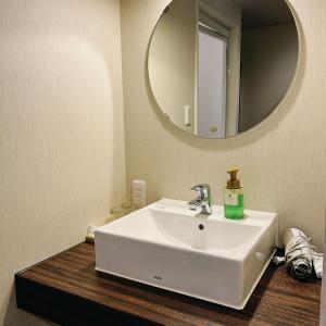 AYA Hotel