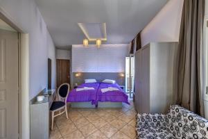 Superior Room with Balcony and Ρartial Sea View