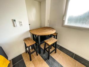Appartements Le Petit Valexiane Piscine & Jardin : photos des chambres