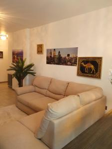 Antonia Alezzi Beach Resort