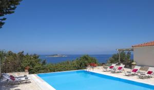 Villa Flora - 4hvězdičkové hotely ve městě Oziás