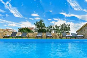 Luxury Stone Villa BANOVI with heated pool