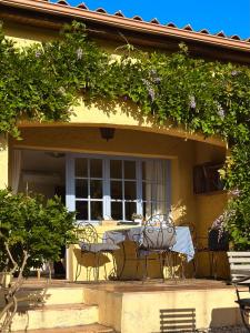 Appartements Le Mouron Rouge : photos des chambres