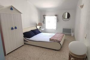 Maisons de vacances Monbnb VIAS plage location de vacances : photos des chambres