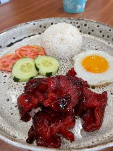 Paragon Hotel and Suites