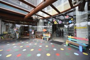 Paragon Hotel and Suites